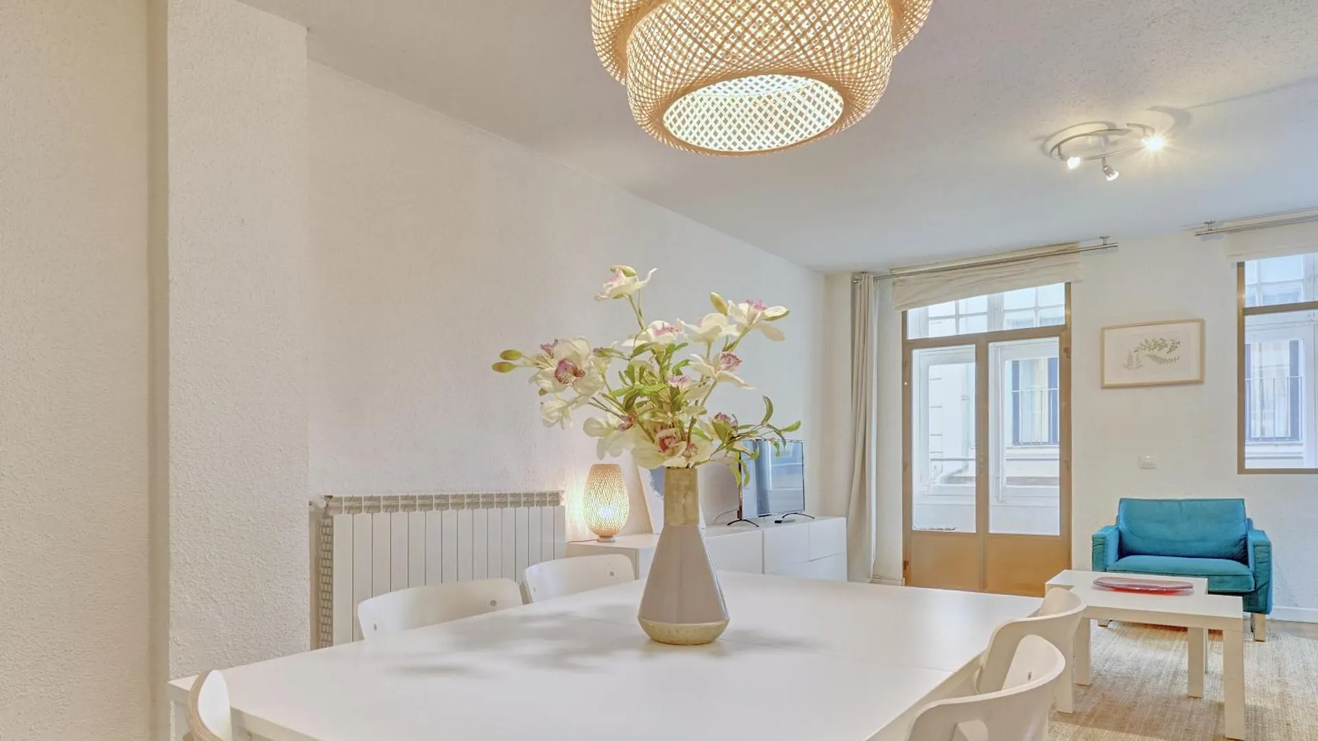 Casa Andrea By Clabao Apartment Pamplona